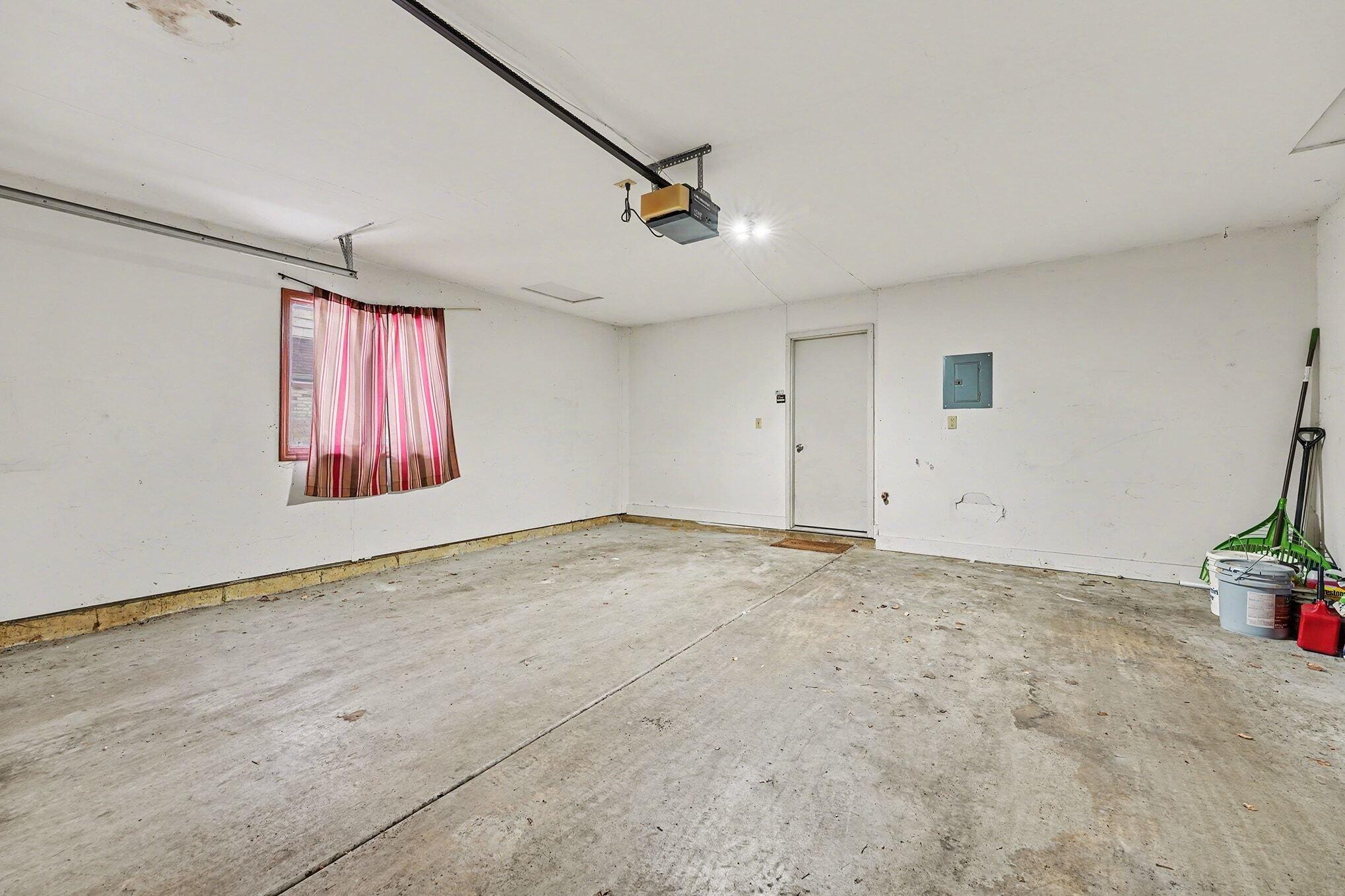 1341 West 94th Court Crown Point, IN 46307 - Photo 29 of 38 a view of empty room