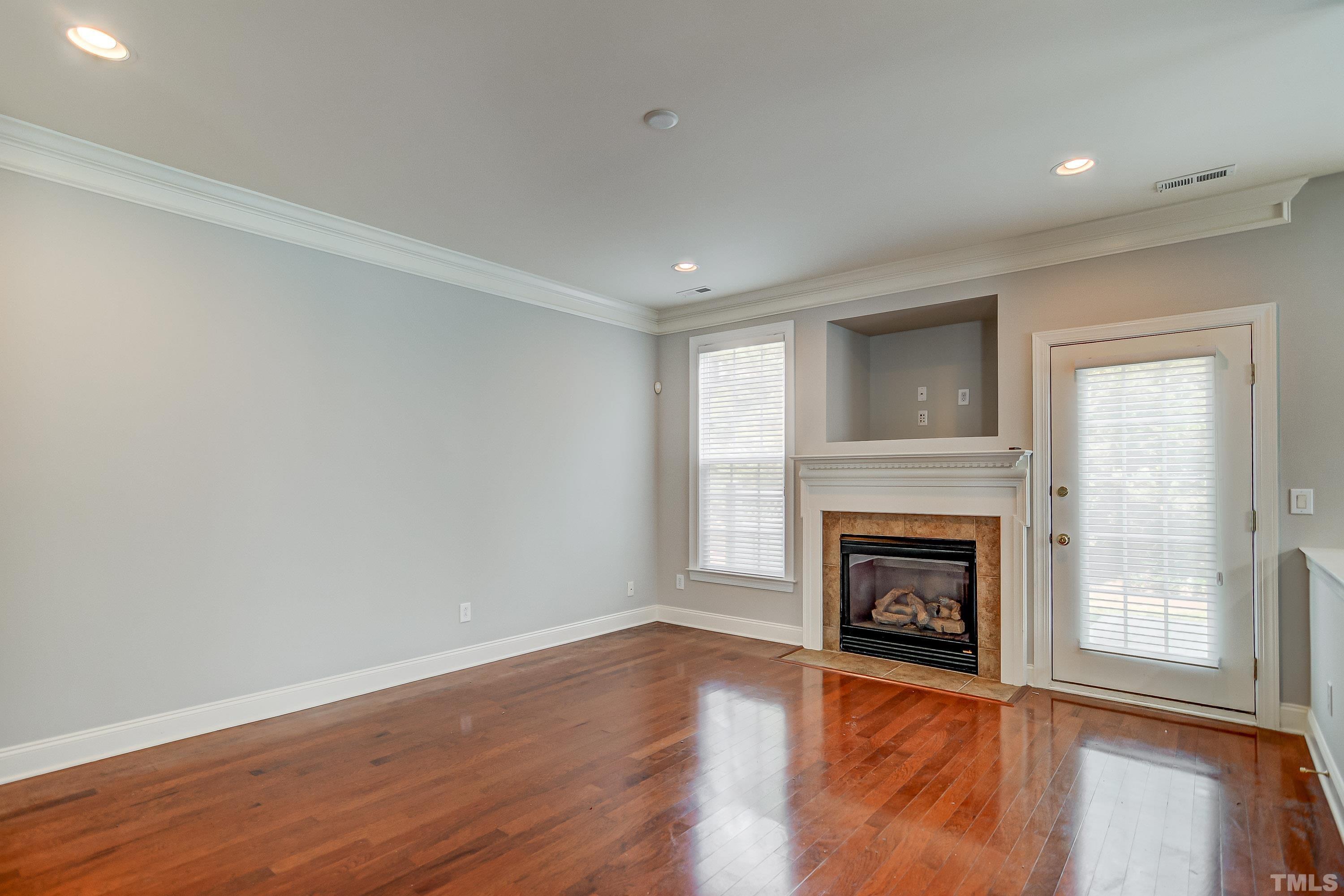 11202 Maplecroft Court Raleigh, NC 27617 - Photo 7 of 21 Gallery Image 7
