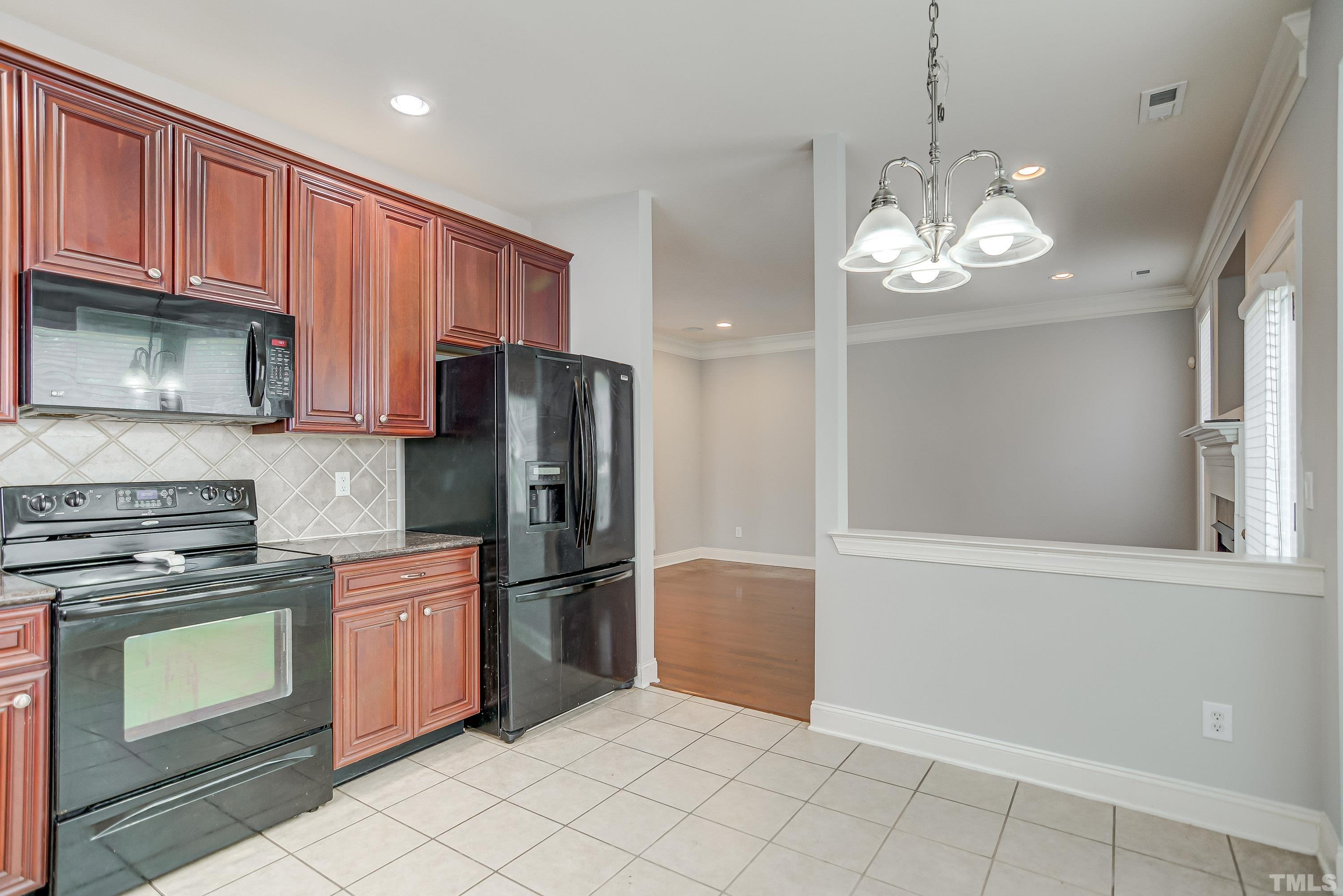 11202 Maplecroft Court Raleigh, NC 27617 - Photo 10 of 21 Gallery Image 10