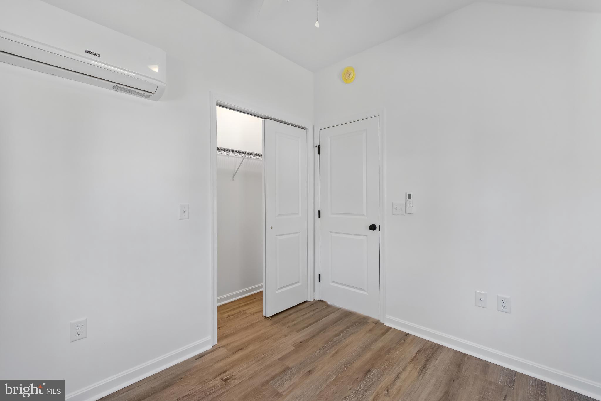 28272 Riverside Drive Salisbury, MD 21801 - Photo 13 of 33 Bright and airy room with modern finishes.