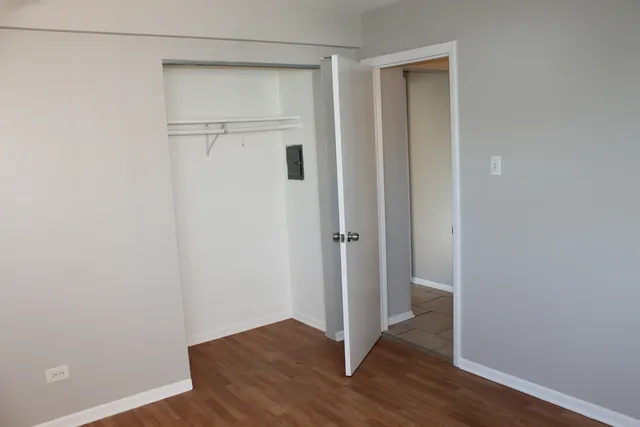 $775,000 | 3229 Commercial Avenue, South Chicago Heights, IL 60411