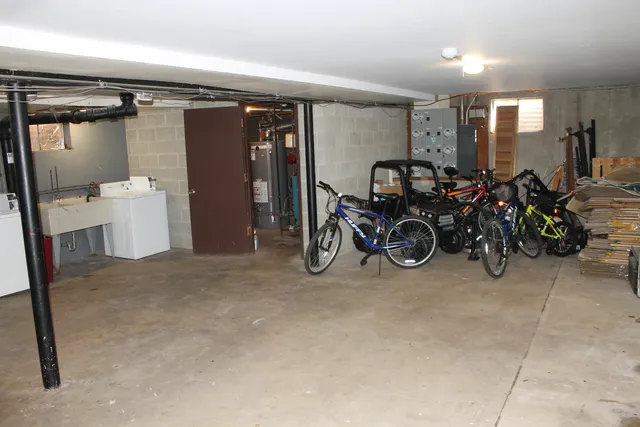 $775,000 | 3229 Commercial Avenue, South Chicago Heights, IL 60411