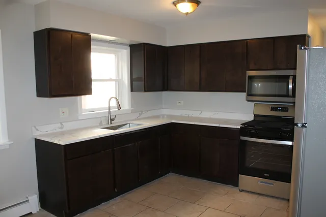 $775,000 | 3229 Commercial Avenue, South Chicago Heights, IL 60411