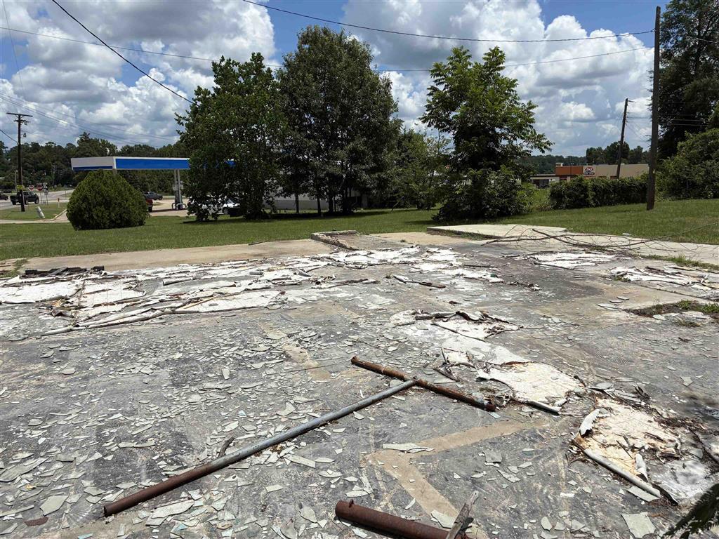 27-28 Kurthwood Road Leesville, LA 71446 - Photo 12 of 15