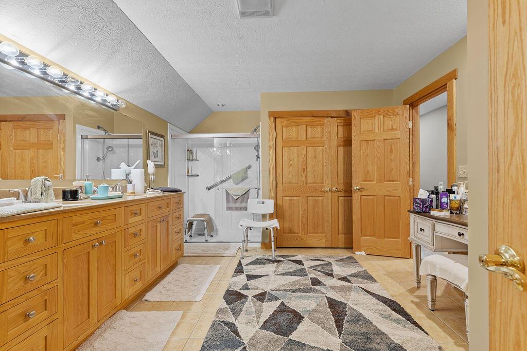17766 Scott Road Mount Vernon, OH 43050 - Photo 43 of 115 17766ScottRoad_Hommati102(32)