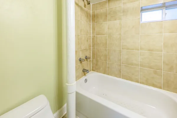 $2,500 | 5557 South Kildare Avenue, Chicago, IL 60629