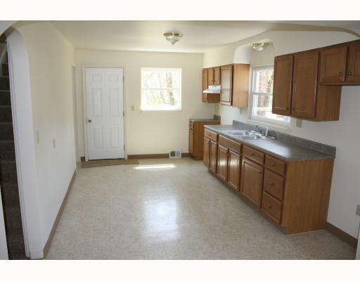 25 Hazel Kirk Road Monongahela, PA 15063 - Photo 3 of 18 Kitchen.