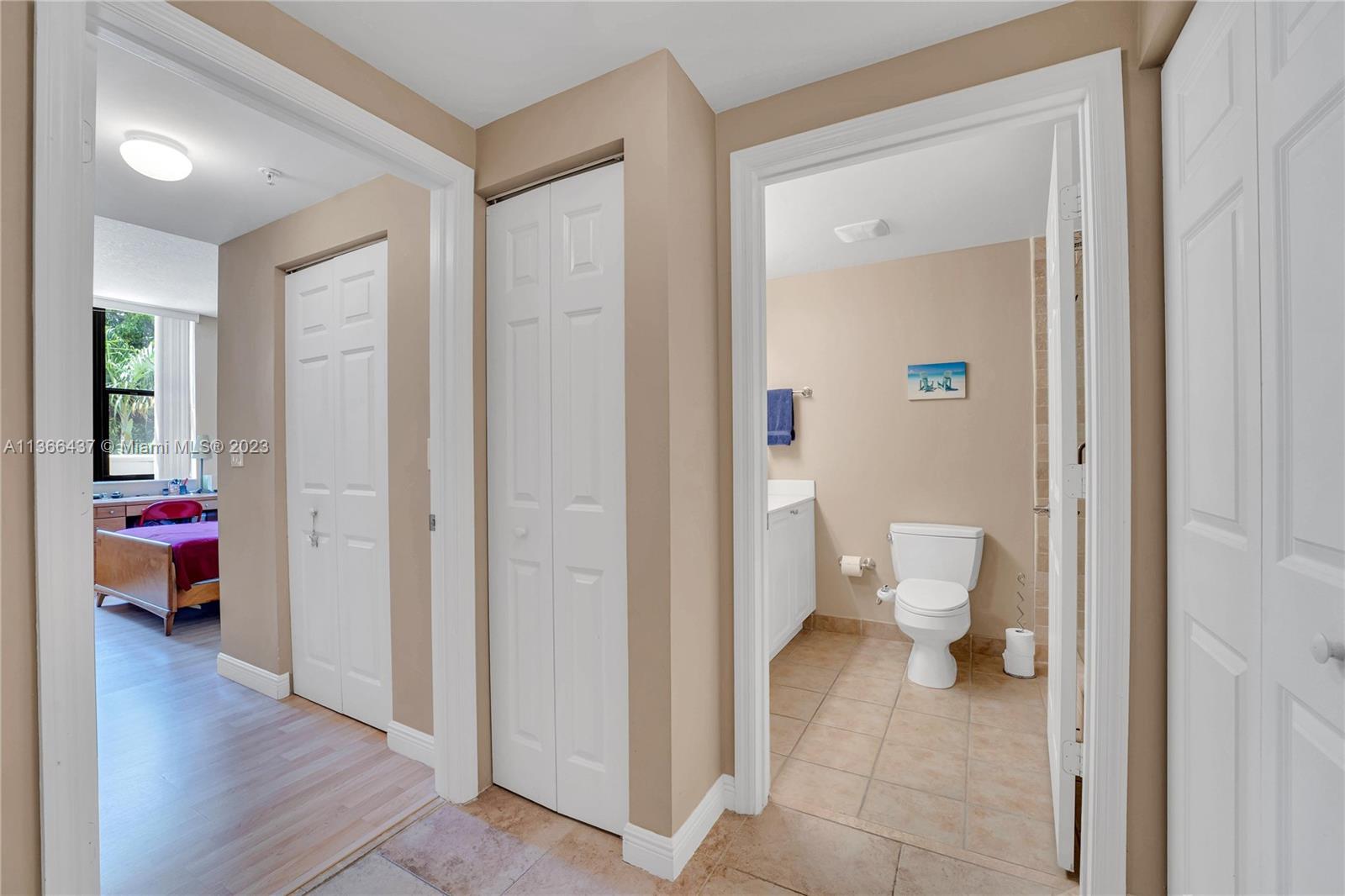 888 Douglas Road, Unit 202 Coral Gables, FL 33134 - Photo 34 of 41