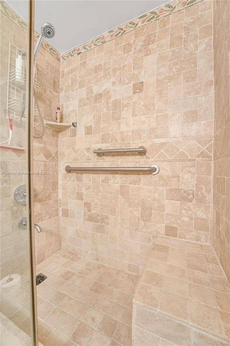 888 Douglas Road, Unit 202 Coral Gables, FL 33134 - Photo 40 of 41