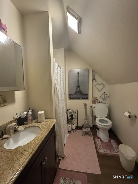 66 Windsor Avenue Meriden, CT 06451 - Photo 6 of 26 2nd floor unit full bath on 3rd floor