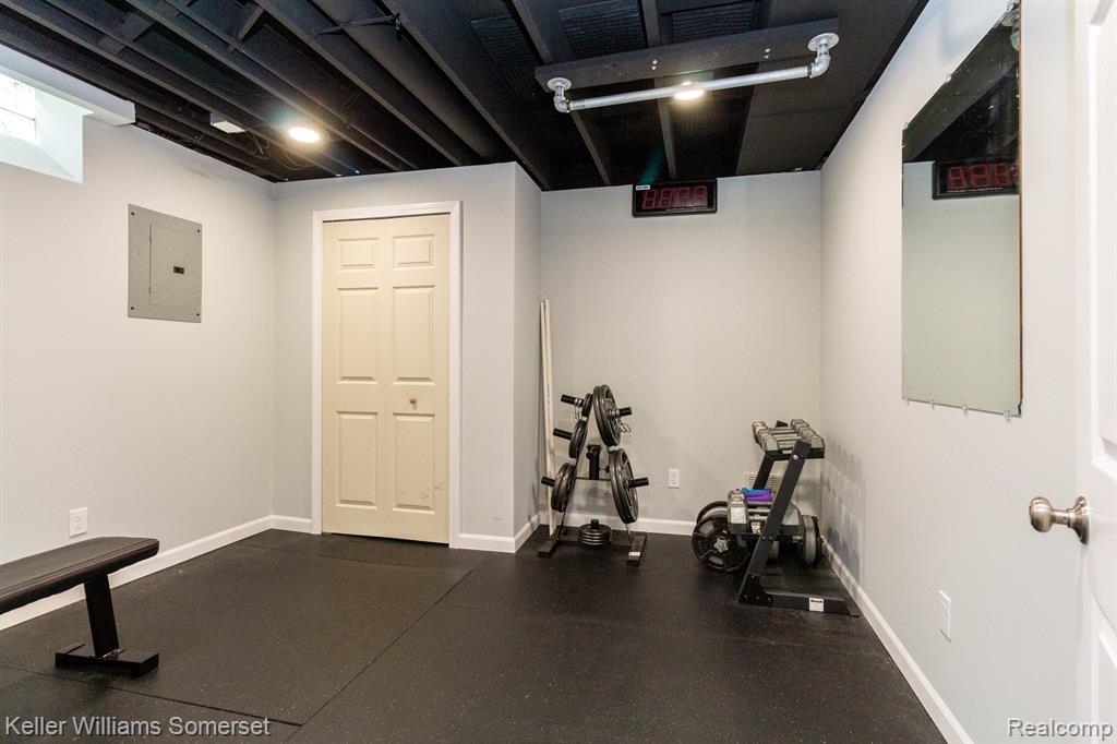 3137 Courtfield Drive Rochester Hills, MI 48309 - Photo 57 of 60