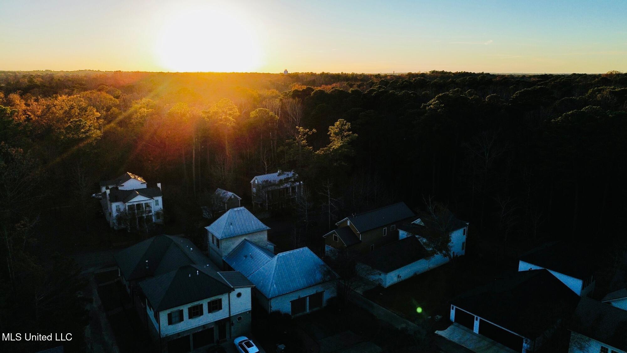 104 Ridge Street Madison, MS 39110 - Photo 14 of 21 dji_fly_20251219_114416_204_176625628356