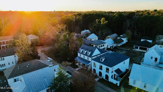 $635,000 | 104 Ridge Street, Madison, MS 39110