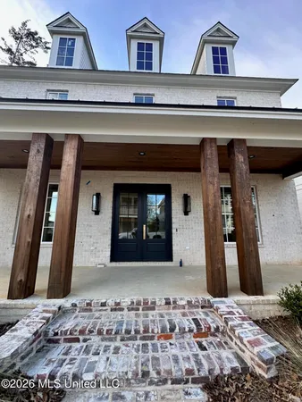 $634,000 | 104 Ridge Street, Madison, MS 39110