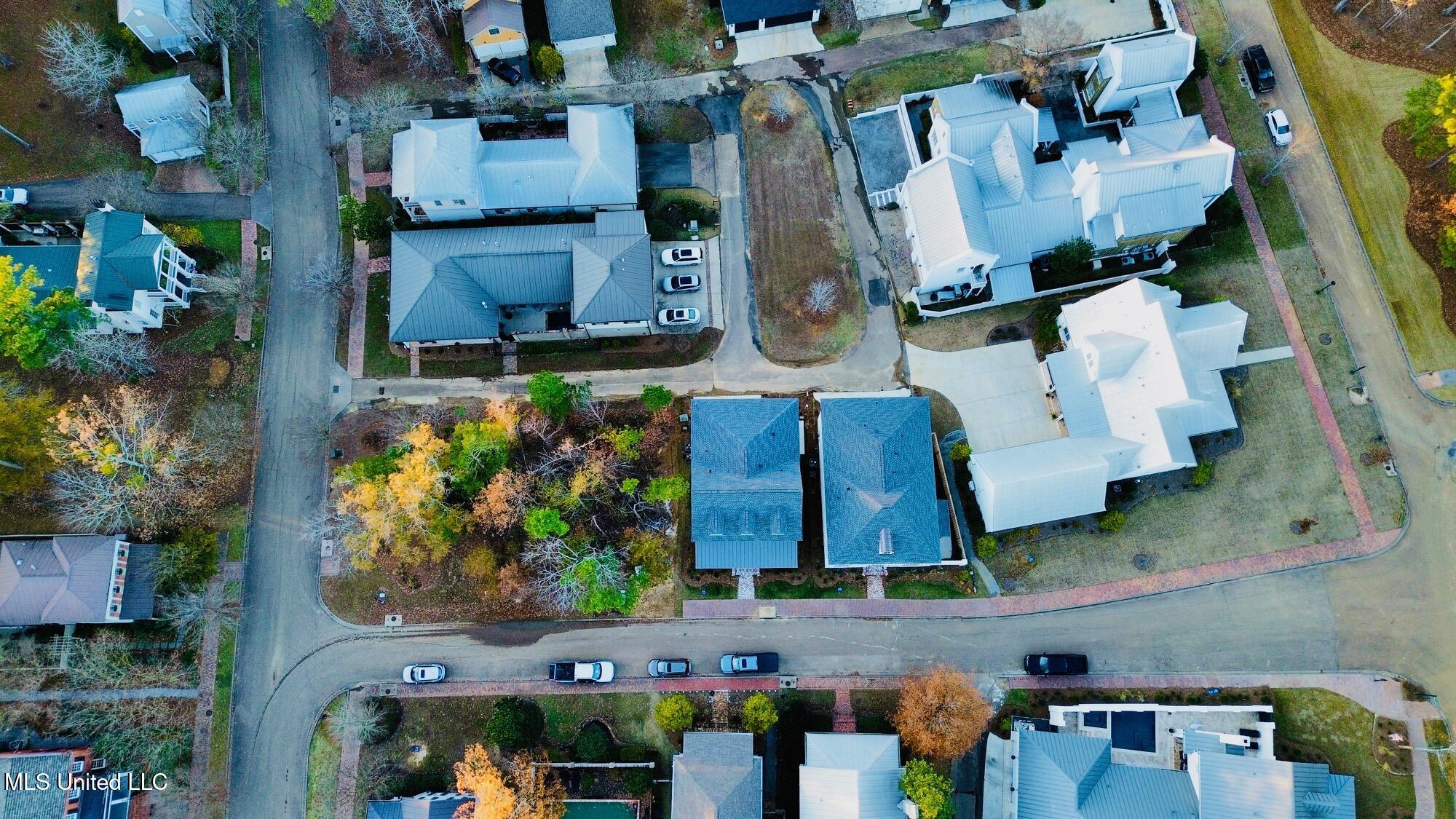 104 Ridge Street Madison, MS 39110 - Photo 9 of 21 dji_fly_20251219_114056_194_176625628748