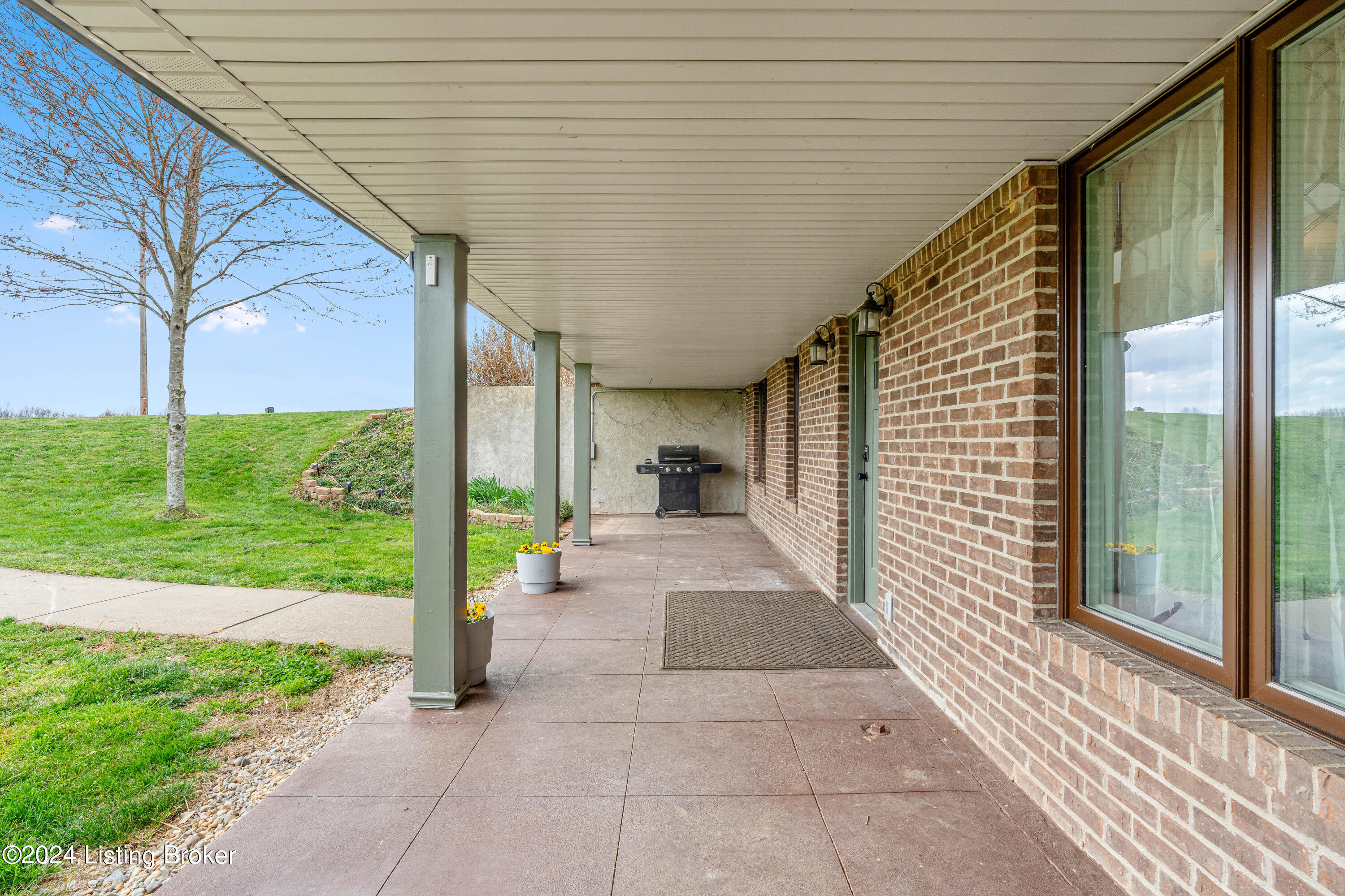 1950 Tanner Road Hodgenville, KY 42748 - Photo 11 of 59 1950 Tannder Rd (11 of 59)