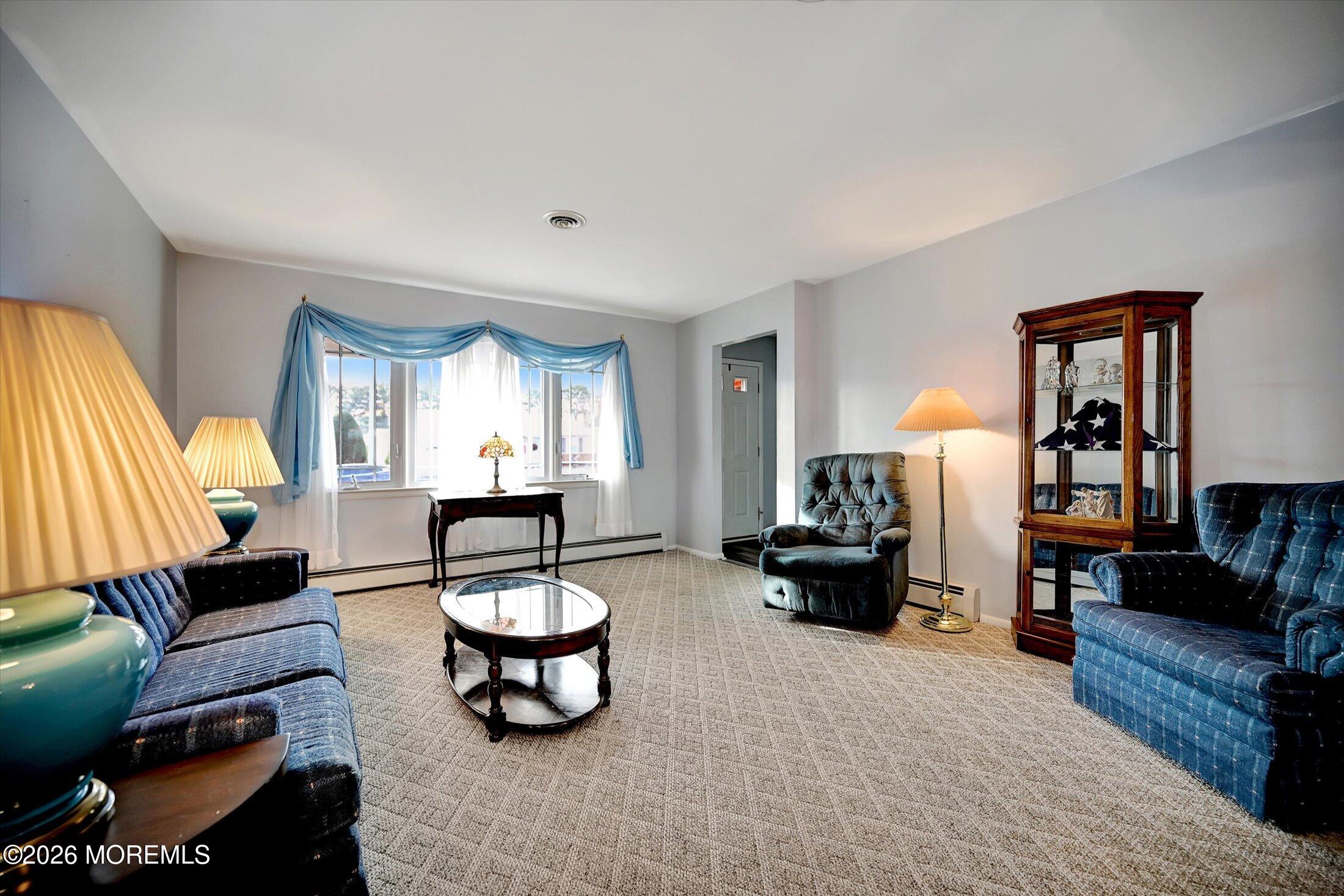 1 Easton Road Toms River, NJ 08757 - Photo 4 of 45 04-Living Room