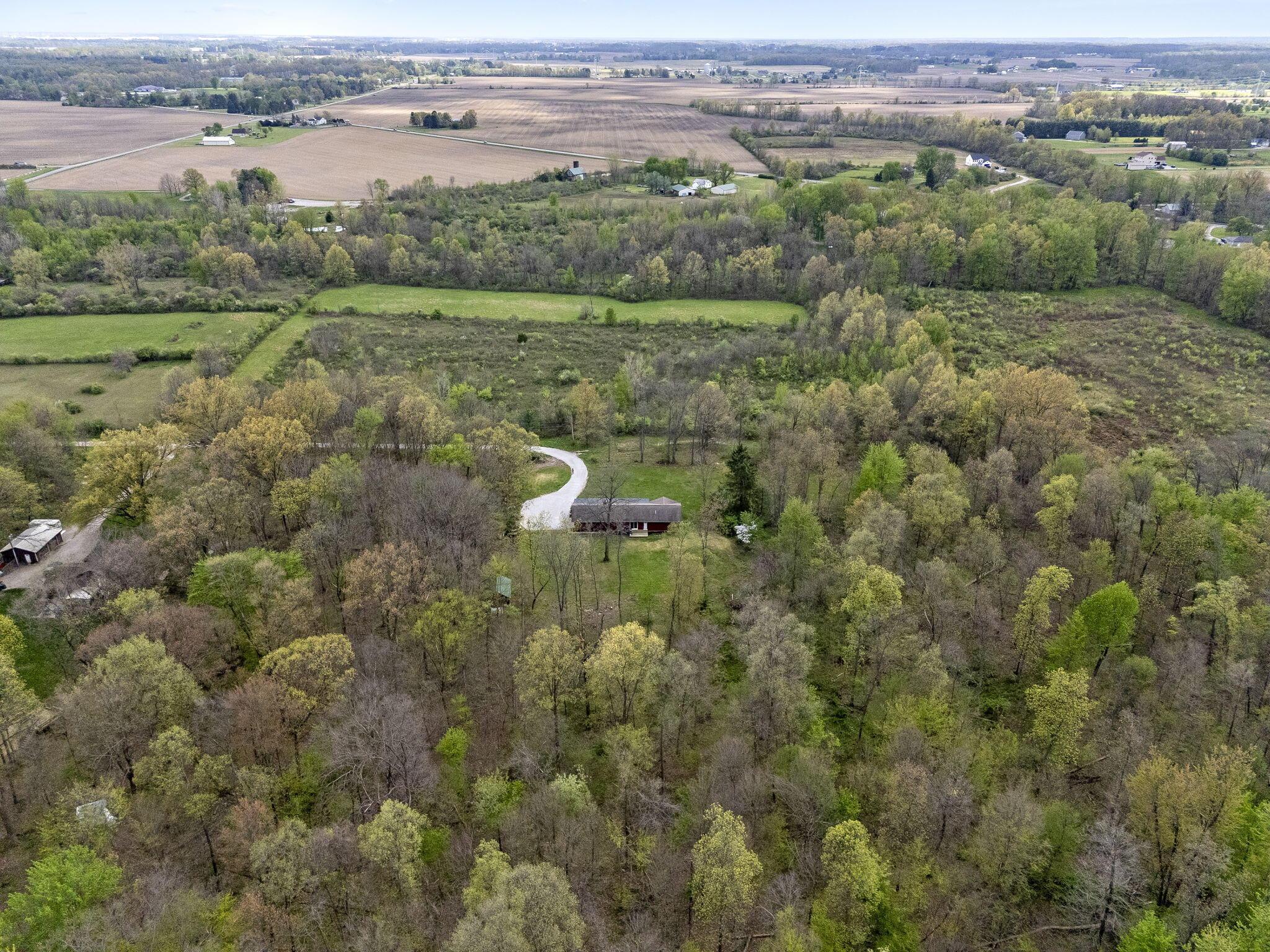 545 North County Line Road Sunbury, OH 43074 - Photo 47 of 63 86-web-or-mls-DJI_20260422155711_0085_D