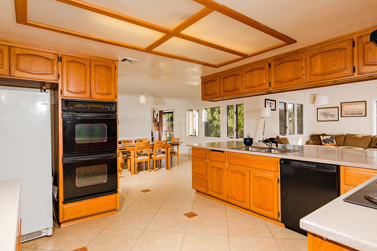 13917 Maxfield Road Jamul, CA 91935 - Photo 8 of 25 Kitchen looking out into Dining Room
