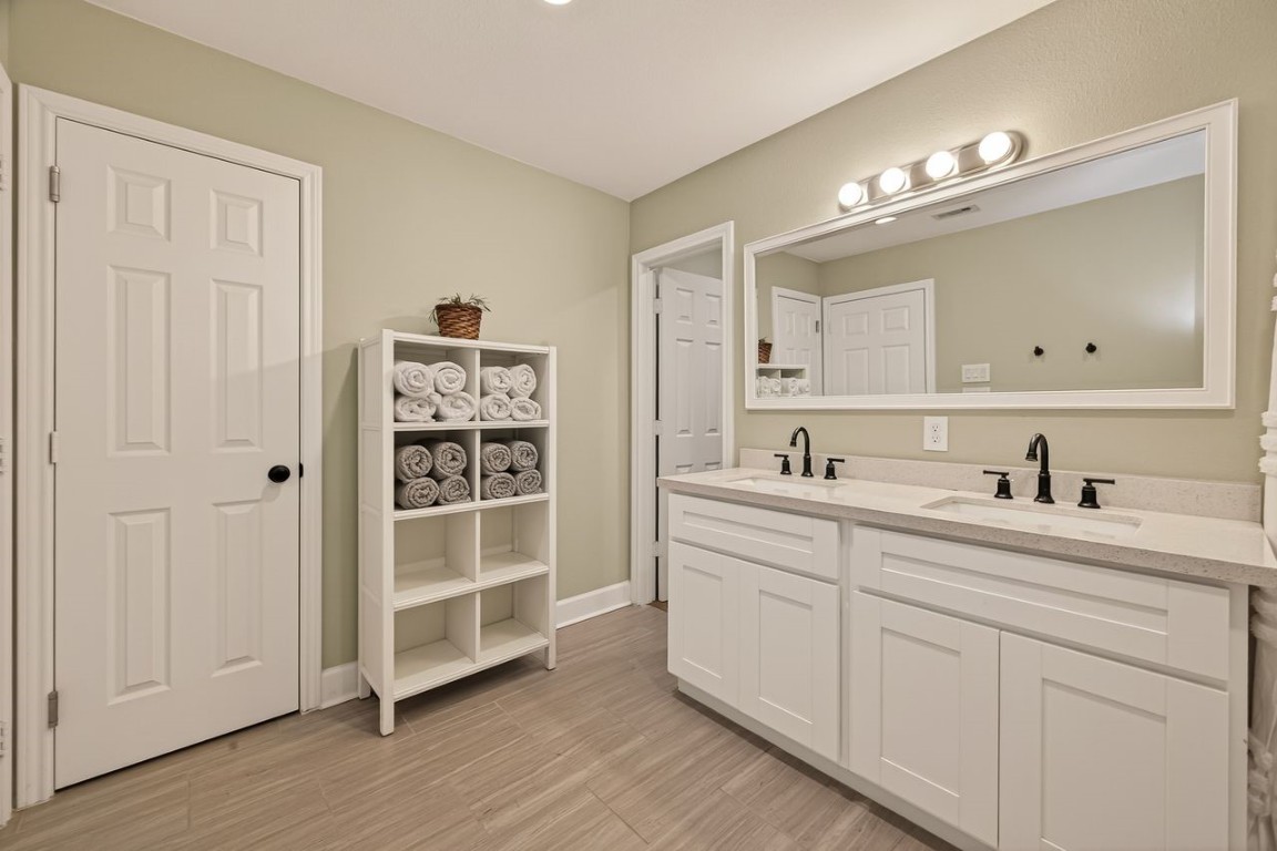 9724 Racine Street Houston, TX 77029 - Photo 23 of 27