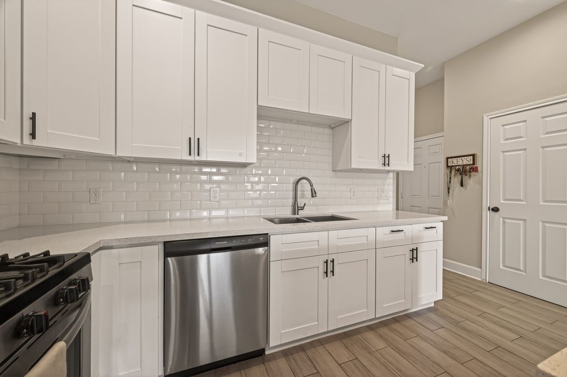 9724 Racine Street Houston, TX 77029 - Photo 9 of 27