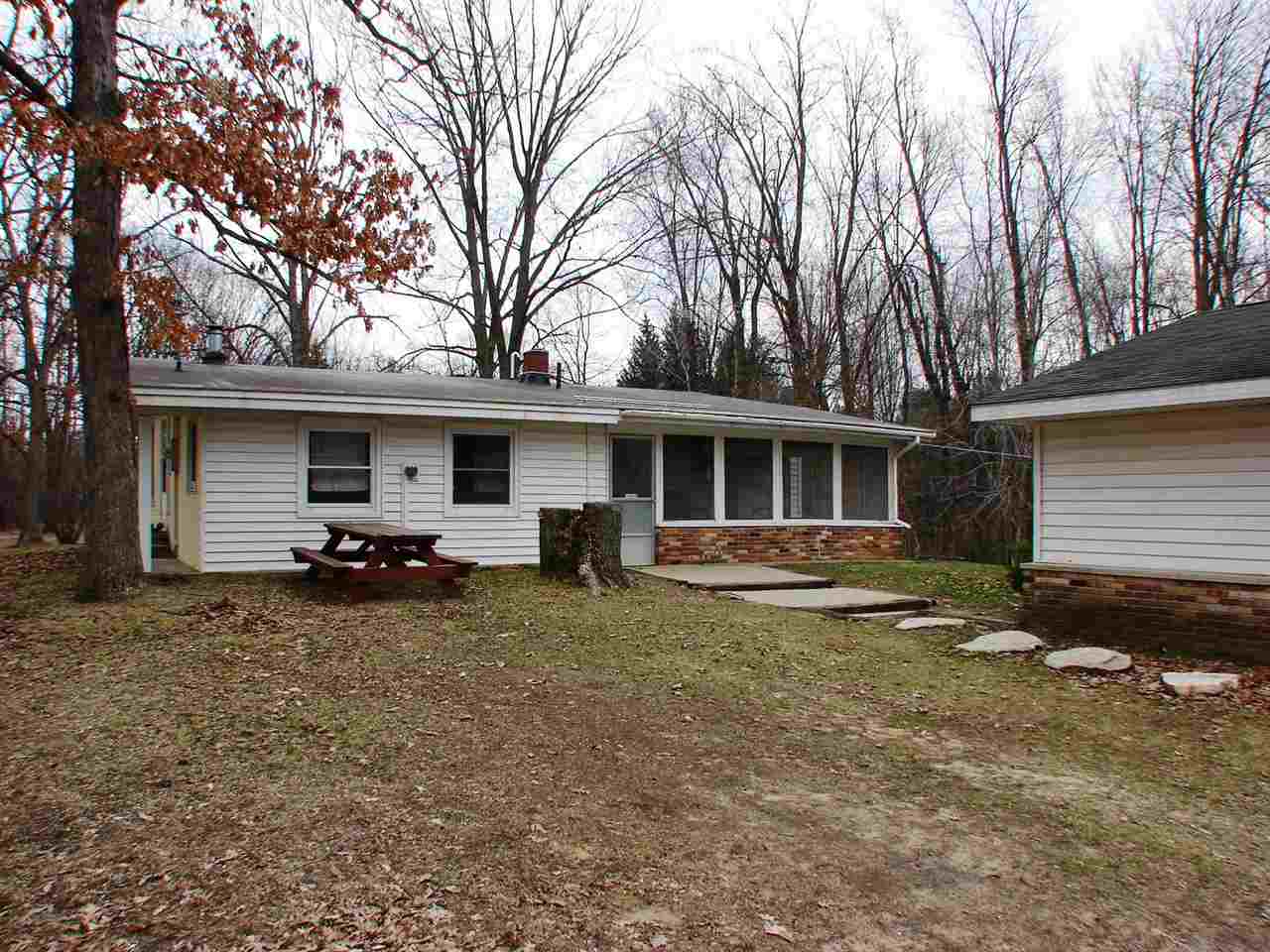 8567 West St Charles Road Sumner, MI 48889 - Photo 39 of 40 1813736-38.JPG
