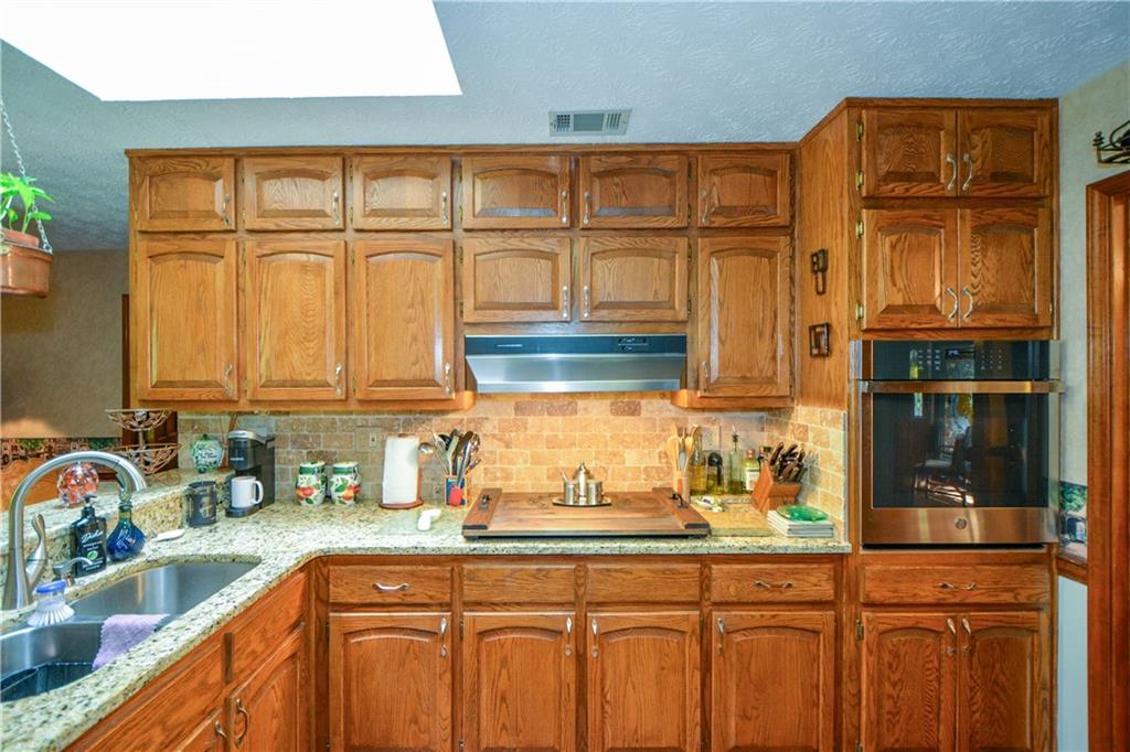 130 Hawn Road Fayetteville, GA 30215 - Photo 8 of 67