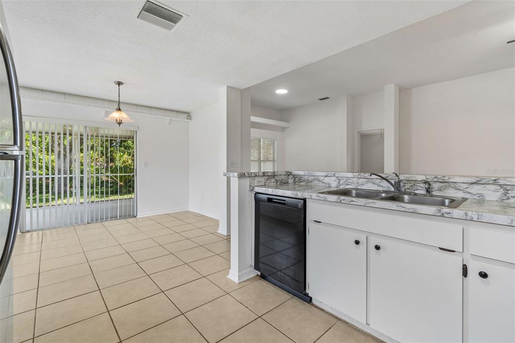 1103 Standing Reed Place Wesley Chapel, FL 33543 - Photo 13 of 26