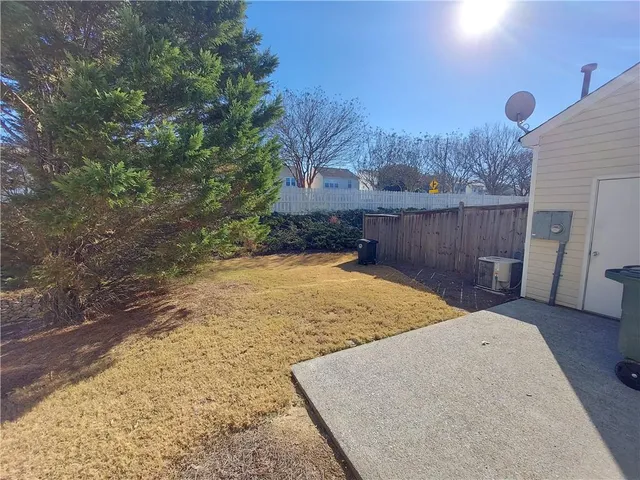 $299,000 | 1744 Stanwood Drive Northwest, Kennesaw, GA 30152