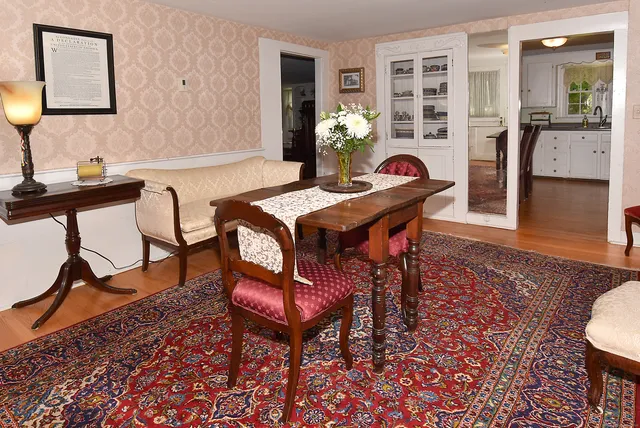 $335,000 | 256 Park Avenue, Bloomfield, CT 06002