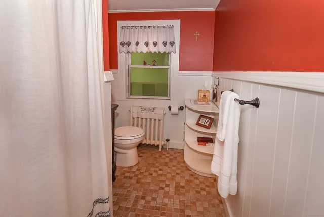 $335,000 | 256 Park Avenue, Bloomfield, CT 06002