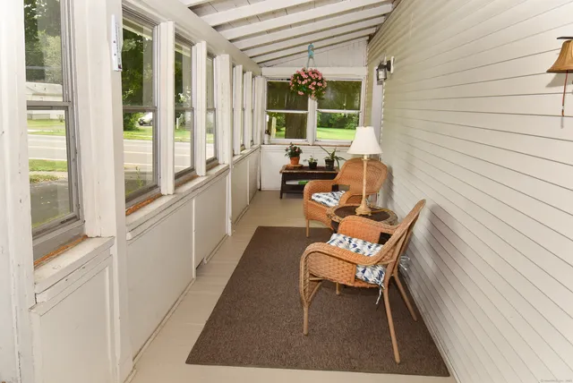 $335,000 | 256 Park Avenue, Bloomfield, CT 06002