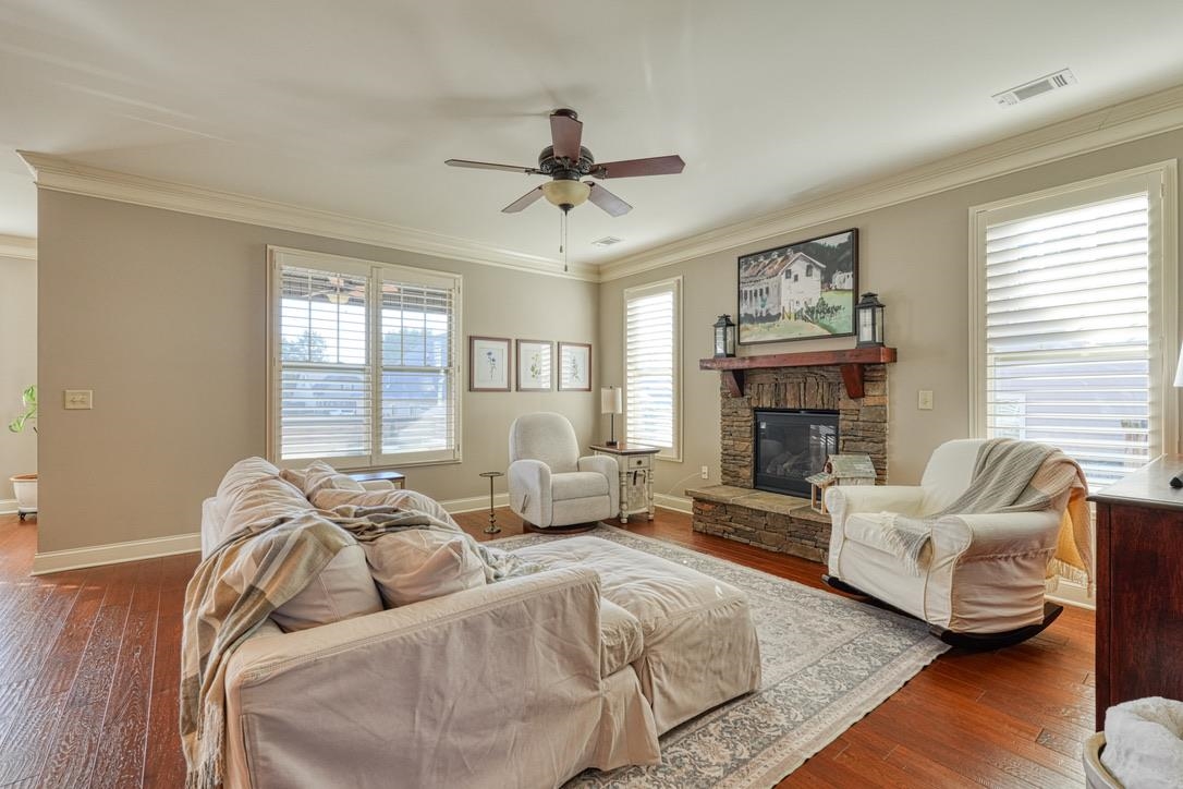 703 Wynborne Lane Moore, SC 29369 - Photo 4 of 43