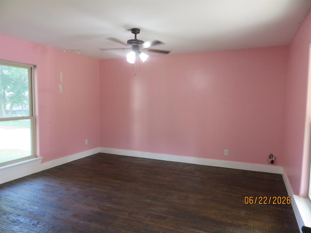 705 South Patterson Campbell, TX 75422 - Photo 8 of 16