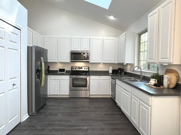 $3,650 | 5849 Lafayette Lane, Ann Arbor, MI 48103