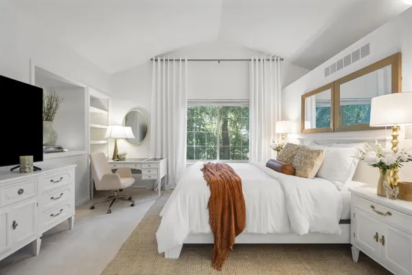 $3,650 | 5849 Lafayette Lane, Ann Arbor, MI 48103