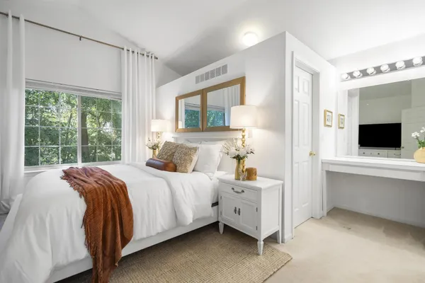 $3,650 | 5849 Lafayette Lane, Ann Arbor, MI 48103