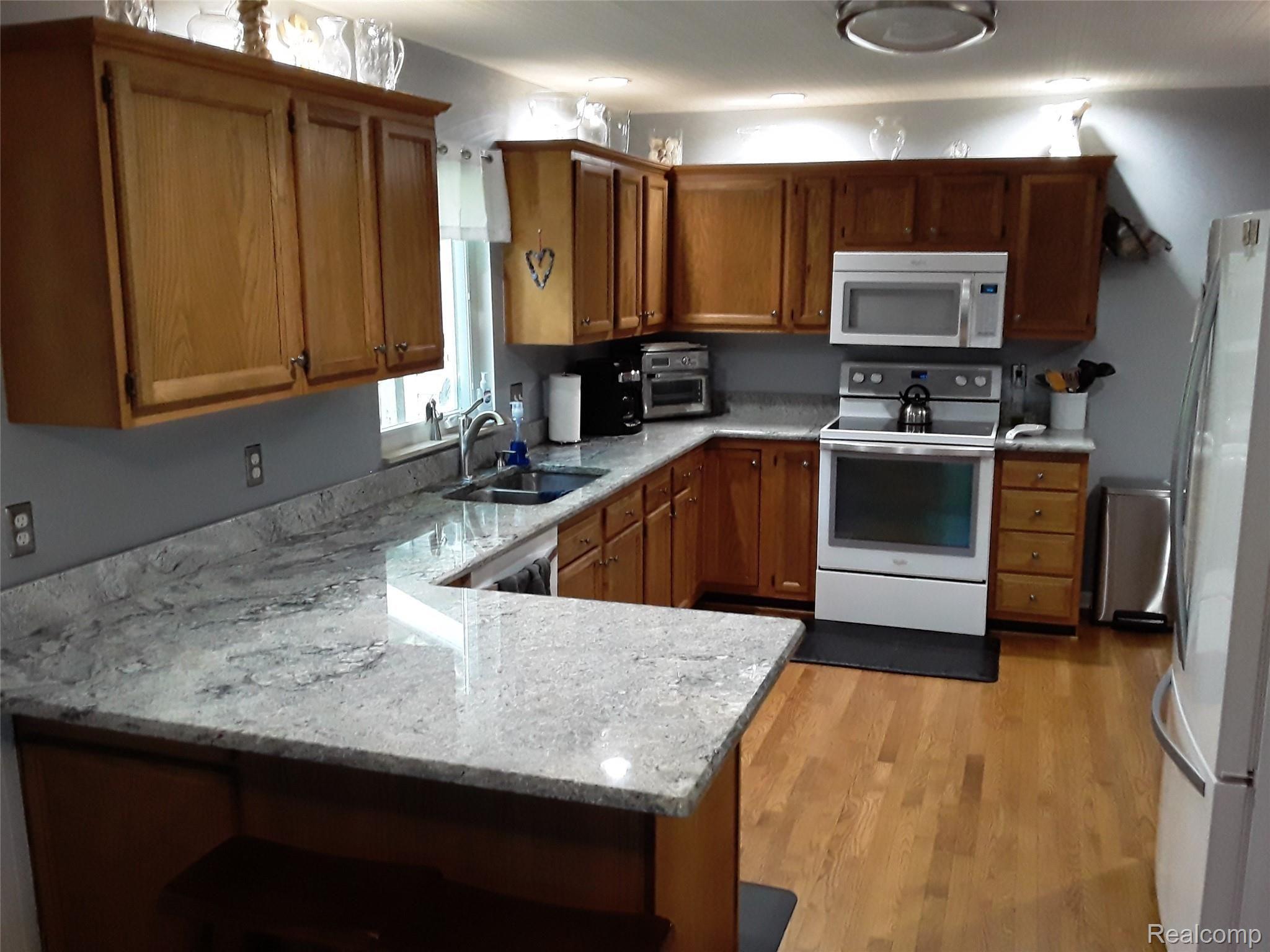 3373 Vincent Road North Street, MI 48049 - Photo 13 of 27 20200921_165626.jpg