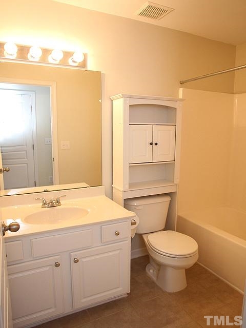 4430 Sugarbend Way Raleigh, NC 27606 - Photo 11 of 14 Gallery Image 11