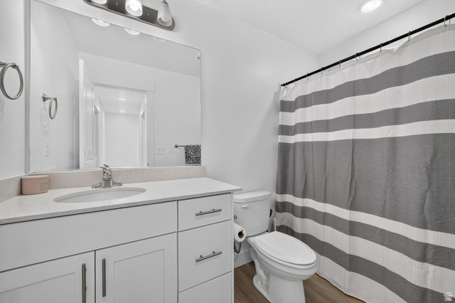 1639 East Indigo Loop Layton, UT 84040 - Photo 17 of 28