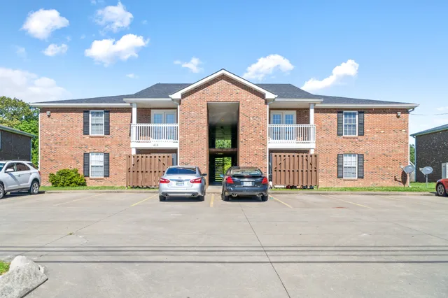 $920 | 422 Jack Miller Boulevard, Unit D, Clarksville, TN 37042