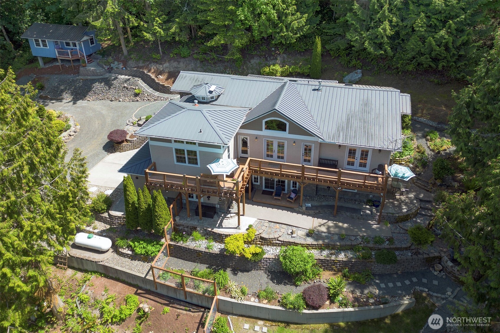 114 Howard Heights Road Sequim, WA 98382 - Photo 2 of 39