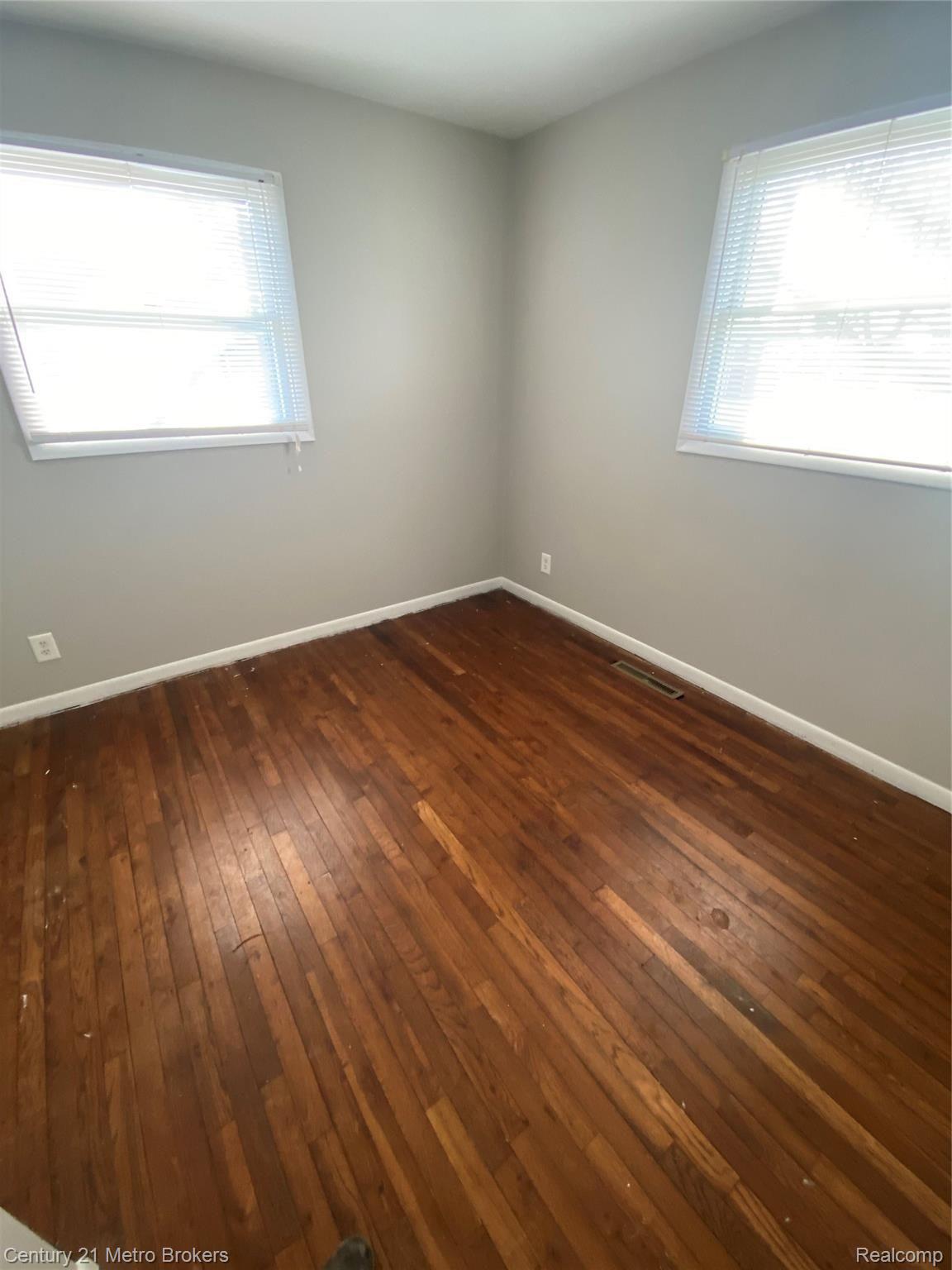 11071 North Lewis Road Clio, MI 48420 - Photo 19 of 41 tempImageOf5Z01.jpg