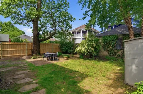 $950,000 | 15 Lafayette Street, Unit 2, Arlington, MA 02474