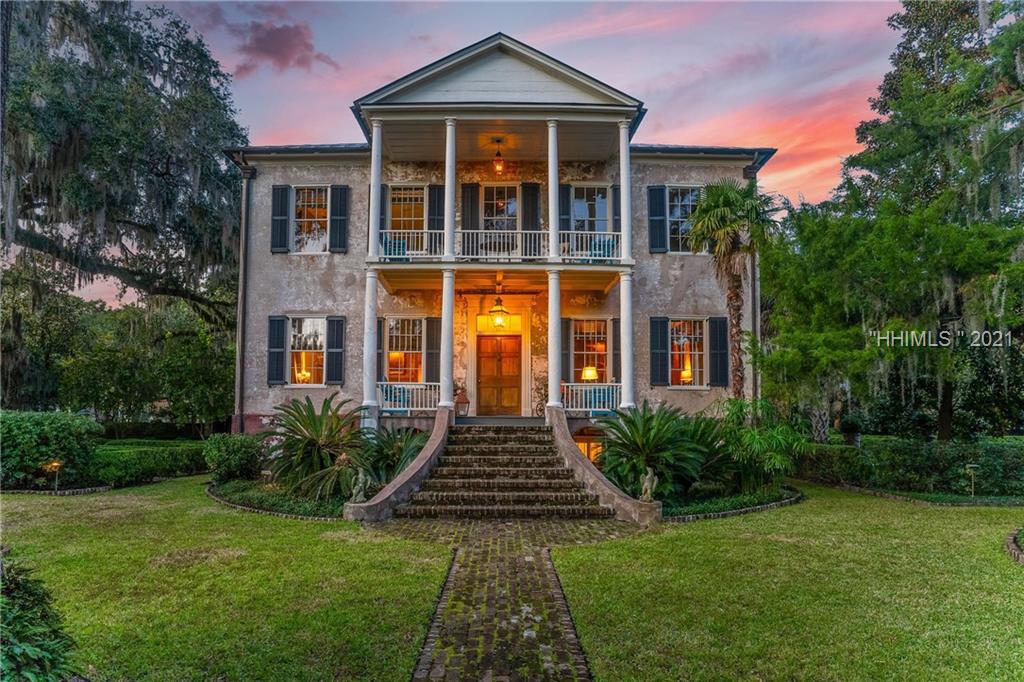 705 Washington Street Beaufort, SC 29902 - Photo 1 of 1