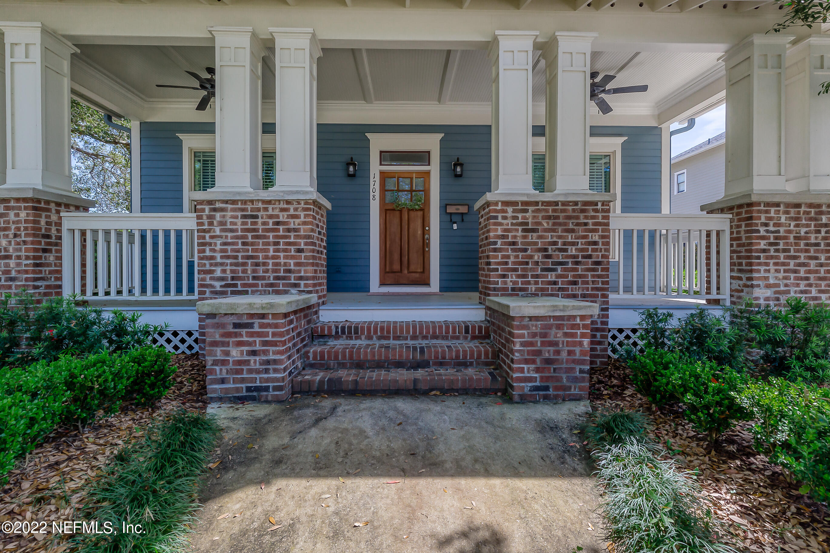 1708 River Oaks Road Jacksonville, FL 32207 - Photo 4 of 54 1708 River Oaks Rd (70)