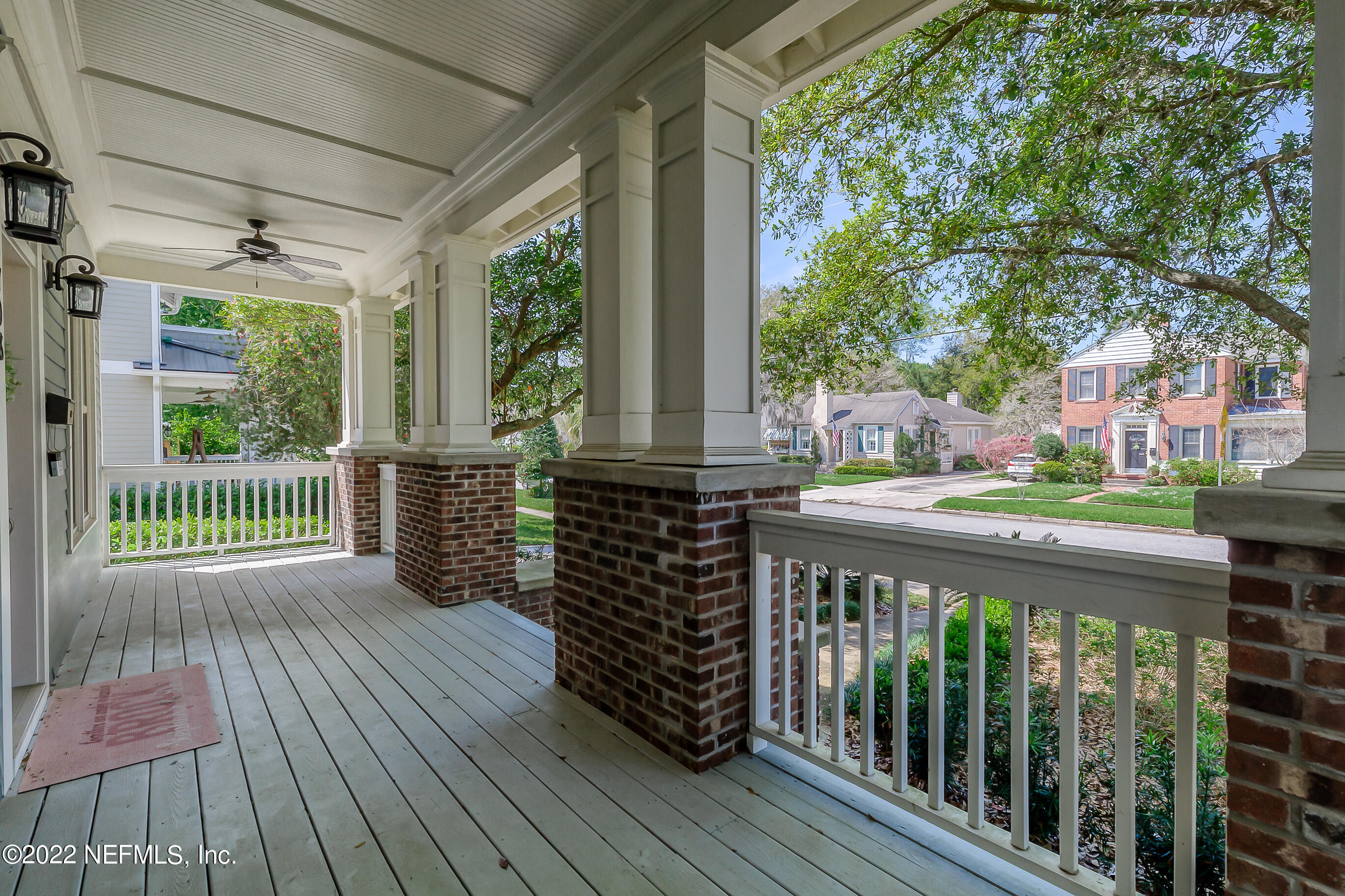 1708 River Oaks Road Jacksonville, FL 32207 - Photo 6 of 54 1708 River Oaks Rd (74)