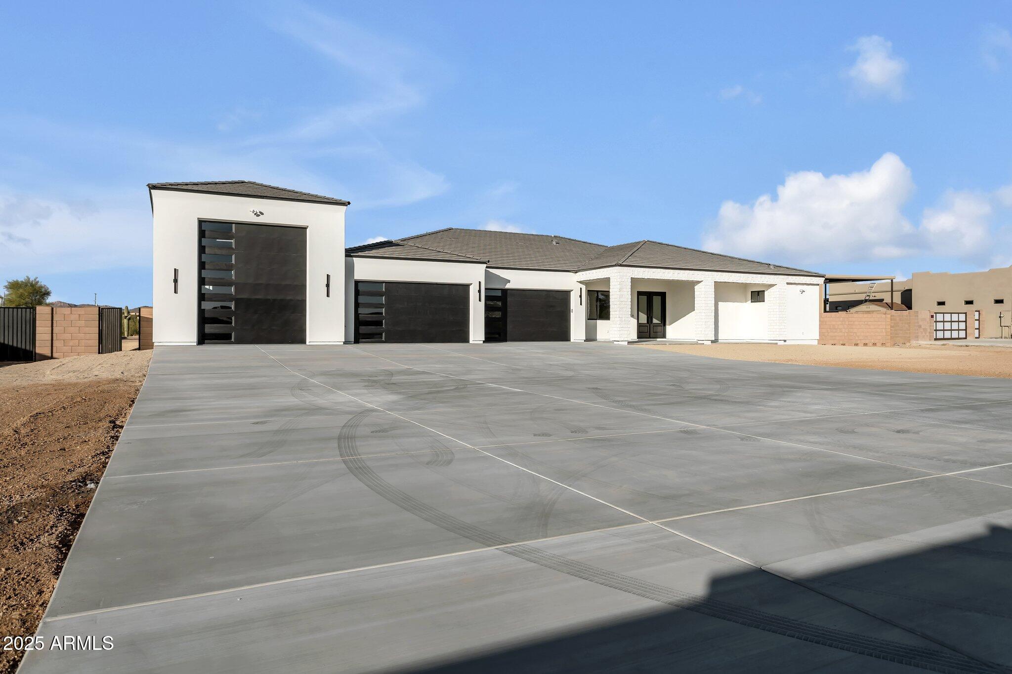 36321 North 16th Street Phoenix, AZ 85086 - Photo 6 of 45 New Build