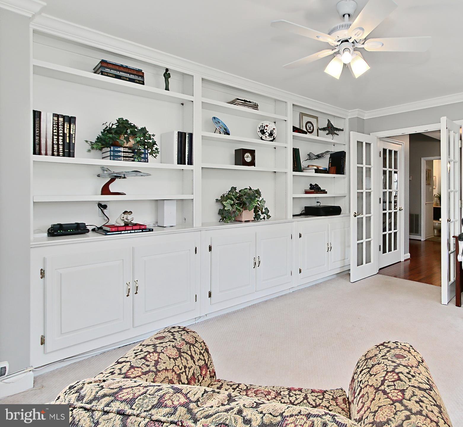 6306 Lee Forest Path Centreville, VA 20120 - Photo 17 of 49