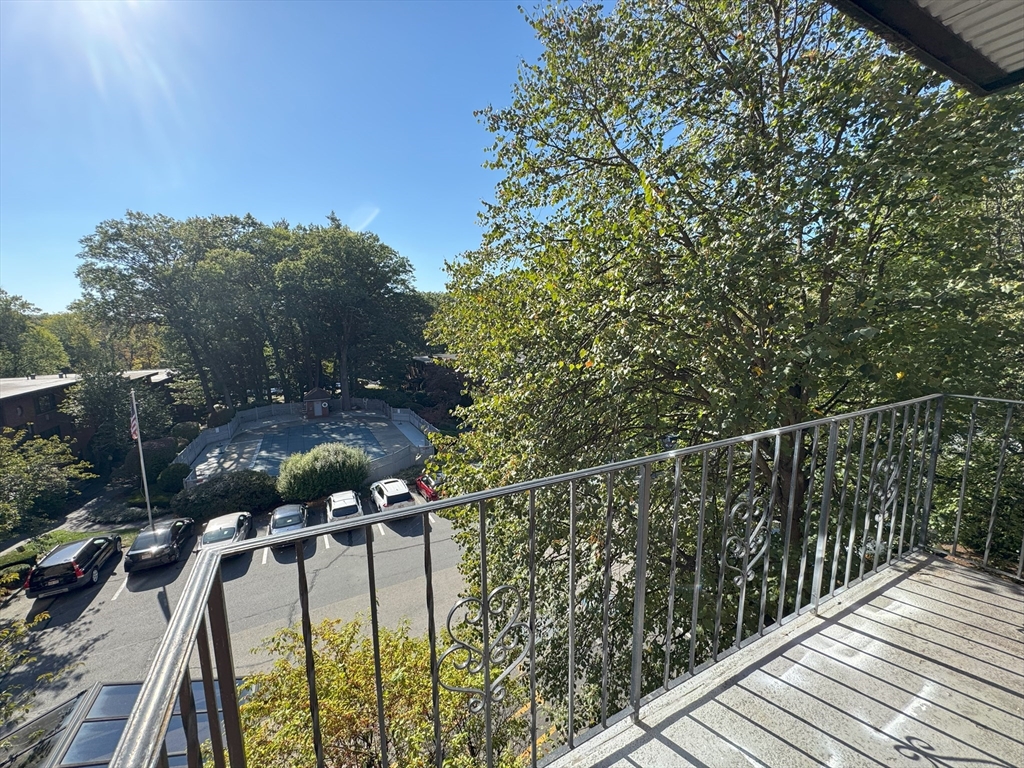 1321 Worcester Road, Unit 307 Framingham, MA 01701 - Photo 15 of 17